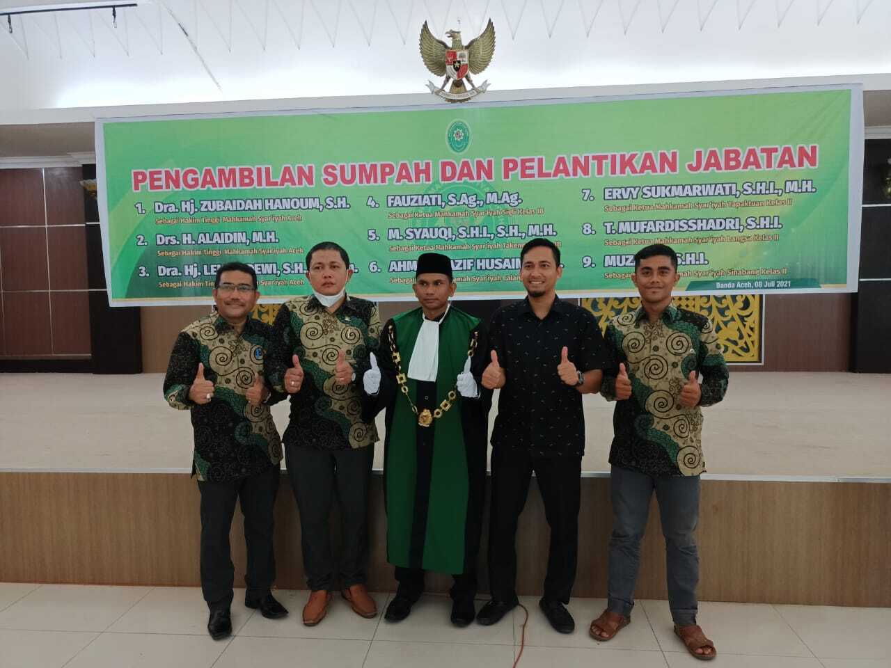 ef73b40e cc7c 4158 a48f 2617bda8c59f